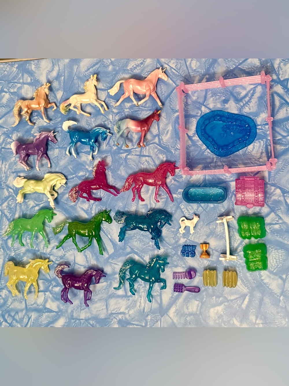 Breyer Stablemates Unicorn Magic Play Set Advent Calendar